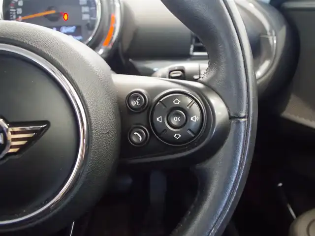 ＭＩＮＩ ミニ クラブマン クーパーSD 岐阜県 2018(平30)年 4.4万km ワイン 純正ナビ/Bluetooth/リアビューカメラ/インテリジェントセーフティ/衝突軽減ブレーキ/LEDヘッドライト/フォグライト/オートワイパー/純正ETC