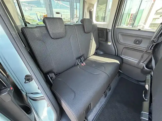 スズキ スペーシア ギア HYBRID XZ 愛媛県 2019(令1)年 2.8万km オフブルーメタリック/ガンメタリック2トーンルーフ 純正ナビ（Bluetooth/フルセグTV/DVD再生）/両側パワースライドドア/バックカメラ/ETC/前後ドライブレコーダー/シートヒーター/ドアハンドルプロテクター/純正フロアマット/ドアバイザー/ルーフレール/後方コーナーセンサー/LEDヘッドライト/フォグランプ