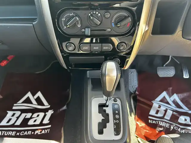 スズキ ジムニー ランドベンチャー 道北・旭川 2015(平27)年 5.2万km ノクターンブルーパール パナソニックナビ/フルセグTV/バックカメラ/シートヒーター/純正アルミ付サマータイヤ積込/特別仕様車/キーレス