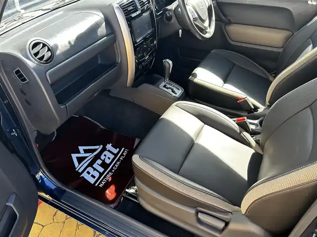 スズキ ジムニー ランドベンチャー 道北・旭川 2015(平27)年 5.2万km ノクターンブルーパール パナソニックナビ/フルセグTV/バックカメラ/シートヒーター/純正アルミ付サマータイヤ積込/特別仕様車/キーレス