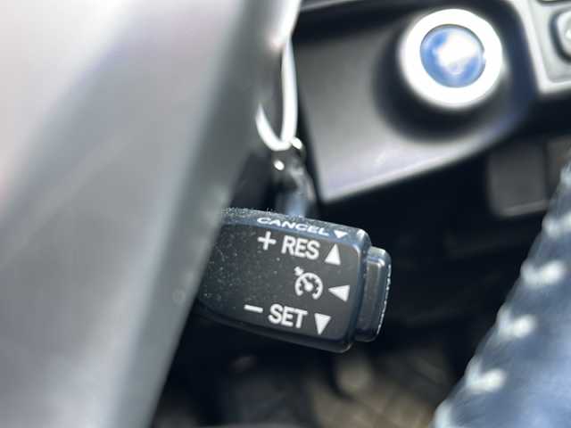 トヨタ アクア G ブラックソフトレザーセレ 長野県 2015(平27)年 8.6万km ダークバイオレットマイカメタリック ・クルーズコントロール/・社外ナビ/(Bluetooth/フルセグTV/CD/DVD)/・純正ビルトインETC/・純正フロアマット/・レザーシート/・シートヒーター(D+N席)/・社外15インチアルミホイール/・オートライト/・取扱説明書/・保証書/・スペアキー