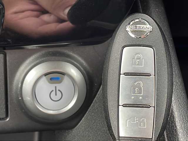 日産 リーフ e+ X 愛媛県 2021(令3)年 4.1万km ブリリアントホワイトパール プロパイロット/全方位カメラ/バックカメラ/衝突軽減システム/ＥＴＣ２，０/シートヒーター(Ｄ席Ｎ席)/ハンドルヒーター/オートライト/スマートキー/純正フロアマット/スペアキー