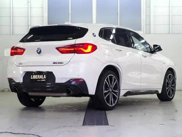 ＢＭＷ Ｘ２ M35i 兵庫県 2020(令2)年 5.6万km アルピンホワイトⅢ パノラマサンルーフ/モカレザーシート/シートヒーター/パワーシート/ACC/LDW/HUD/純正ナビ/バックカメラ/ETC/パワーバックドア/LEDヘッドライト/純正19インチAW/純正フロアマット/前後ドライブレコーダー