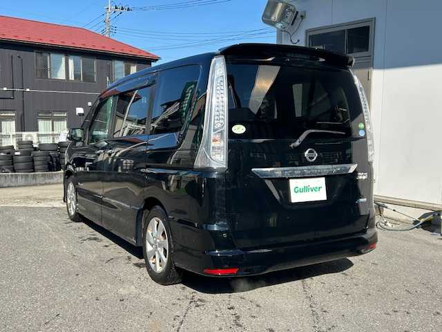 日産 セレナ ハイウェイS G Sハイブリッド 宮城県 2012(平24)年 6.9万km スーパーブラック 純正ナビゲーション　/　（ワンセグテレビ　Ｂｌｕｅｔｏｏｔｈ　CD/DVD　FM/AM）/８人乗り３列シート　/ワンオーナー　/保証書/取扱説明書/アラウンドビューモニター/バックカメラ/両側パワースライドドア/横滑り防止/アイドリングストップ/クルーズコントロール/純正フロアマット/電動格納ミラー/ビルトインETC/パノラミックルーフ/ドアバイザー/オートライト