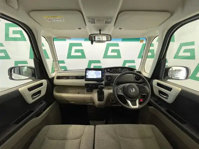 ホンダ Ｎ ＢＯＸ G L ホンダセンシング 鹿児島県 2020(令2)年 2.7万km プラチナホワイトパール 禁煙車/純正SDナビ【VXU-207NBi】/ (Bluetooth.TV.CD.DVD)/ワンセグTV/バックモニター/ホンダセンシング/・アダプティブクルーズコントロール/・レーンキープアシスト/・ロードサインアシスト/片側パワースライドドア/ビルトインETC/社外アルミホイール/電動格納ミラー