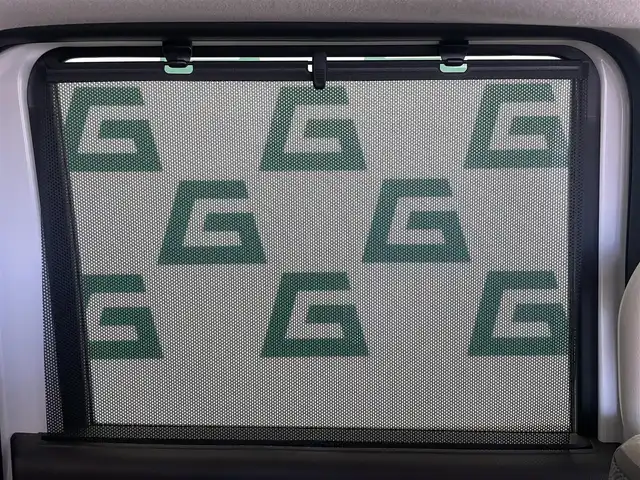 ホンダ Ｎ ＢＯＸ G L ホンダセンシング 鹿児島県 2020(令2)年 2.7万km プラチナホワイトパール 禁煙車/純正SDナビ【VXU-207NBi】/ (Bluetooth.TV.CD.DVD)/ワンセグTV/バックモニター/ホンダセンシング/・アダプティブクルーズコントロール/・レーンキープアシスト/・ロードサインアシスト/片側パワースライドドア/ビルトインETC/社外アルミホイール/電動格納ミラー