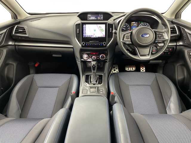 スバル ＸＶ ハイブリッド アドバンス 道央・札幌 2020(令2)年 2.4万km クールグレーカーキ ・4WD/・純正8インチナビ(フルセグTV/CD/DVD/BT/USB)/・DIATONEサウンド/・バックカメラ/・アイサイトVer.3/・レーダークルーズコントロール/・ブラインドスポットモニター/・ハーフレザーシート/・前席パワーシート/・運転席シートメモリ/・純正ドライブレコーダー/・ETC/・ドアミラーヒーター/・コーナーセンサー/・LEDヘッドライト/・オートライト/・スマートキー/・純正18インチAW