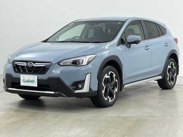 スバル ＸＶ ハイブリッド アドバンス 道央・札幌 2020(令2)年 2.4万km クールグレーカーキ ・4WD/・純正8インチナビ(フルセグTV/CD/DVD/BT/USB)/・DIATONEサウンド/・バックカメラ/・アイサイトVer.3/・レーダークルーズコントロール/・ブラインドスポットモニター/・ハーフレザーシート/・前席パワーシート/・運転席シートメモリ/・純正ドライブレコーダー/・ETC/・ドアミラーヒーター/・コーナーセンサー/・LEDヘッドライト/・オートライト/・スマートキー/・純正18インチAW