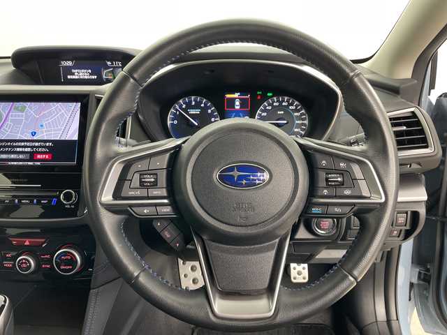 スバル ＸＶ ハイブリッド アドバンス 道央・札幌 2020(令2)年 2.4万km クールグレーカーキ ・4WD/・純正8インチナビ(フルセグTV/CD/DVD/BT/USB)/・DIATONEサウンド/・バックカメラ/・アイサイトVer.3/・レーダークルーズコントロール/・ブラインドスポットモニター/・ハーフレザーシート/・前席パワーシート/・運転席シートメモリ/・純正ドライブレコーダー/・ETC/・ドアミラーヒーター/・コーナーセンサー/・LEDヘッドライト/・オートライト/・スマートキー/・純正18インチAW