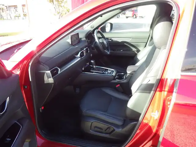 マツダ ＣＸ－８ XD プロアクティブ Sパッケージ 千葉県 2020(令2)年 3.3万km ソウルレッドクリスタルM 225/55R19/マツダコネクト8インチナビ/・AM/FM/CD/DVD/フルセグTV/・Bluetooth/AppleCarPlay/AndroidAuto/360度ビューモニター/ブラック本革シート/・前席パワーシート/シートヒーター/シートベンチレーション/・2列目左右シートヒーター/ステアリングヒーター/アドバンスドスマートシティブレーキサポート/スマートブレーキサポート/レーンキープアシストシステム/レーダークルーズコントロール/ブラインドスポットモニタリング/アダプティブLEDヘッドランプ/前後ドライブレコーダー/ルーフレール