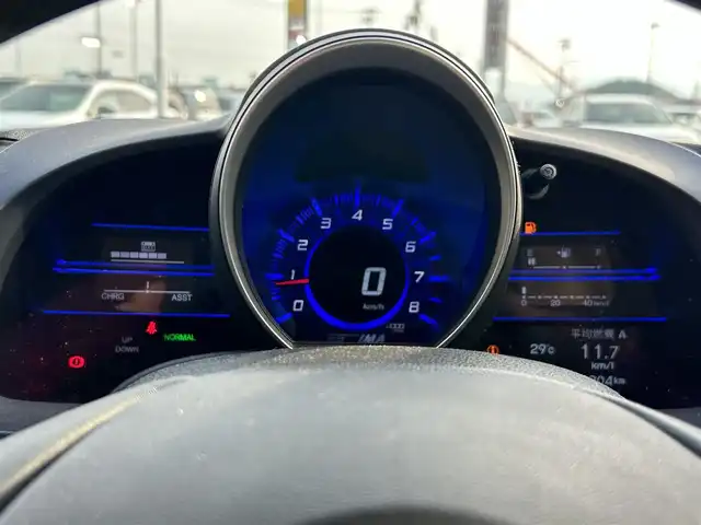 ホンダ ＣＲ－Ｚ α 奈良県 2011(平23)年 11.1万km プレミアムホワイトパール 純正ナビ/(AM/FM/HDD/iPod/USB/ワンセグTV）/バックカメラ/クルーズコントロール/ビルトインETC/オートライト/革巻きステアリング/ステアリングスイッチ/横滑り防止装置/電格ウインカーミラー/フロアマット
