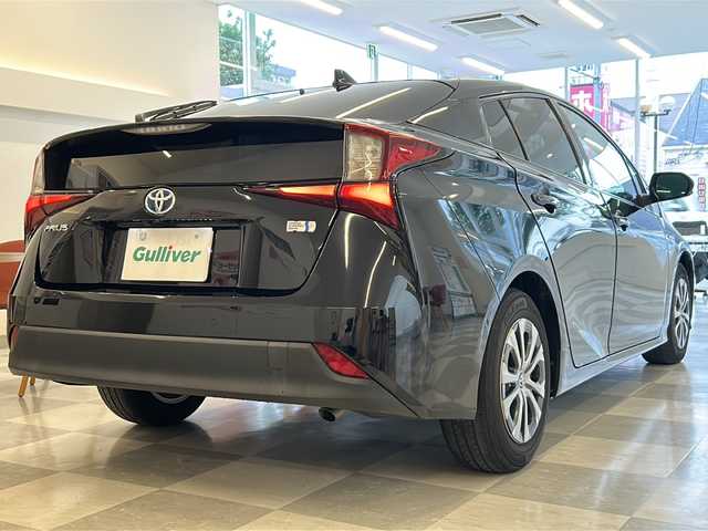 トヨタ プリウス A 岐阜県 2019(令1)年 7.8万km アティチュードブラックマイカ ワンオーナー/トヨタセーフティセンス/レーダークルーズコントロール/レーンキープ/オートマチックハイビーム/純正８インチナビ /フルセグTV/Bluetooth/バックカメラ/フロントカメラ/ドライブレコーダー/ヘッドアップディスプレイ/LEDヘッドライト/LEDフォグライト