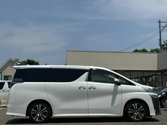 トヨタ ヴェルファイア Z Gエディション 宮城県 2019(平31)年 10.3万km ホワイトパールクリスタルシャイン ＪＢＬ（ナビ、スピーカー）/ワンオーナー/サンルーフ/デジタルインナーミラー/アラウンドビューモニター/オートハイビーム/レーダークルーズコントロール/レーンキープアシスト/ブラインドスポットモニター/クリアランスソナー/プリクラッシュセーフティ/横滑り防止装置/フルセグＴＶ/CD/DVD/AM/FM/Bluetooth/純正フロアマット/純正AW/パワーシート/エンジンスターター/カーテンレール/スマートキー×２