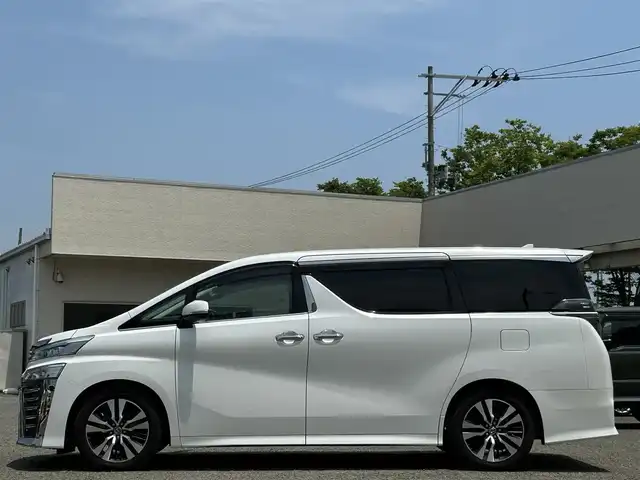 トヨタ ヴェルファイア Z Gエディション 宮城県 2019(平31)年 10.3万km ホワイトパールクリスタルシャイン ＪＢＬ（ナビ、スピーカー）/ワンオーナー/サンルーフ/デジタルインナーミラー/アラウンドビューモニター/オートハイビーム/レーダークルーズコントロール/レーンキープアシスト/ブラインドスポットモニター/クリアランスソナー/プリクラッシュセーフティ/横滑り防止装置/フルセグＴＶ/CD/DVD/AM/FM/Bluetooth/純正フロアマット/純正AW/パワーシート/エンジンスターター/カーテンレール/スマートキー×２