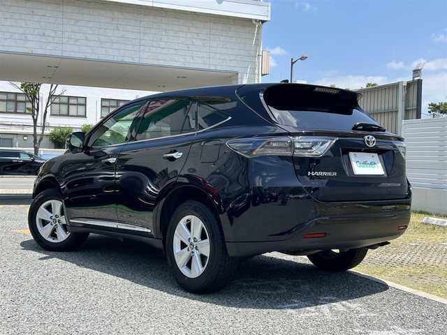 トヨタ ハリアー エレガンス 兵庫県 2014(平26)年 8.2万km スパークリングブラックパールクリスタルシャイン /メーカーOP SDナビゲーション（8インチ）//地デジ/DVD/BT/AUX/USB//バックカメラ//ステアリングリモコン//ハーフレザーシート//運転席パワーシート//アイドリングストップ//ビルトインETC//オートLEDヘッドランプ//LEDフォグランプ//スマートキー//純正17インチAW