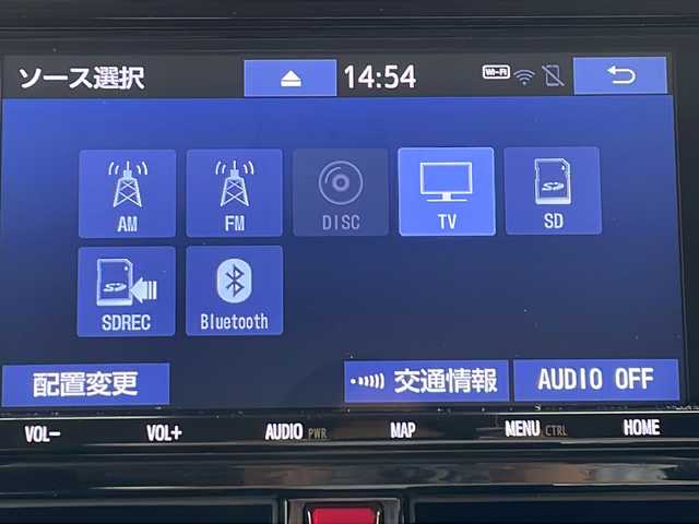 トヨタ ルーミー カスタムG 道北・旭川 2019(令1)年 3.1万km レーザーブルークリスタルシャイン ・４WD/・禁煙車/・寒冷地仕様/・ワンオーナー/・純正SDナビ/BT/CD/DVD/SD/フルセグ/・両側電動スライドドア/・前席シートヒーター/・バックカメラ/・前後コーナーセンサー/・前後ドライブレコーダー/・誤発進抑制機能/・車線逸脱警報機能/・クルーズコントロール/・オートマチックハイビーム/・オートライト/・リアヒーター/・ワイパーデアイサー/・電格ミラー/・プッシュスタート/・シートバックテーブル/・スペアキー1本/・保証書