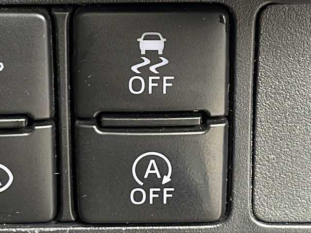 トヨタ ルーミー カスタムG 福井県 2019(令1)年 3.1万km レーザーブルークリスタルシャイン ・４WD/・禁煙車/・寒冷地仕様/・ワンオーナー/・純正SDナビ/BT/CD/DVD/SD/フルセグ/・両側電動スライドドア/・前席シートヒーター/・バックカメラ/・前後コーナーセンサー/・前後ドライブレコーダー/・誤発進抑制機能/・車線逸脱警報機能/・クルーズコントロール/・オートマチックハイビーム/・オートライト/・リアヒーター/・ワイパーデアイサー/・電格ミラー/・プッシュスタート/・シートバックテーブル/・スペアキー1本/・保証書