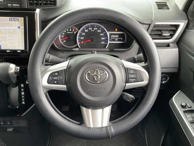 トヨタ ルーミー カスタムG 福井県 2019(令1)年 3.1万km レーザーブルークリスタルシャイン ・４WD/・禁煙車/・寒冷地仕様/・ワンオーナー/・純正SDナビ/BT/CD/DVD/SD/フルセグ/・両側電動スライドドア/・前席シートヒーター/・バックカメラ/・前後コーナーセンサー/・前後ドライブレコーダー/・誤発進抑制機能/・車線逸脱警報機能/・クルーズコントロール/・オートマチックハイビーム/・オートライト/・リアヒーター/・ワイパーデアイサー/・電格ミラー/・プッシュスタート/・シートバックテーブル/・スペアキー1本/・保証書