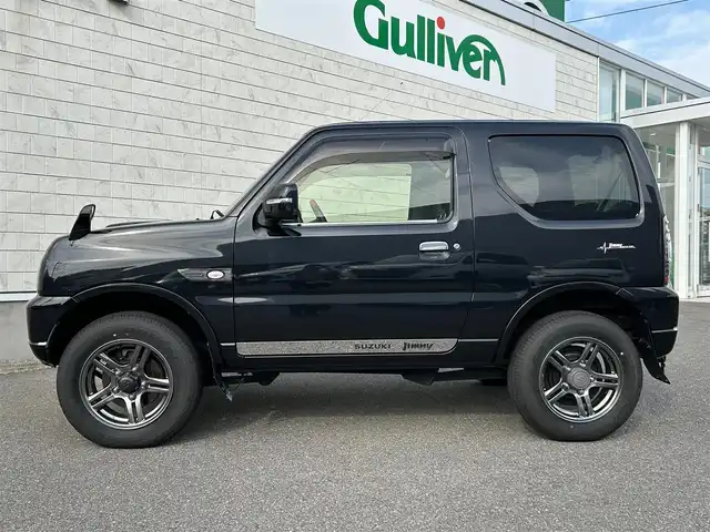 スズキ ジムニー ランドベンチャー 山形県 2017(平29)年 4.4万km ブルーイッシュブラックパール3 4WD/5速マニュアル/社外サス（純正有り）/社外マフラー（純正有り）/前後ドライブレコーダー/追加ブーストメーター/社外LEDテールランプ/レザーシート/リモコンキー/ヒートヒータ（D）/ETC/フォグランプ/純正16インチアルミホイール/アルミ付きスタッドレス有り/保証書、取扱説明書