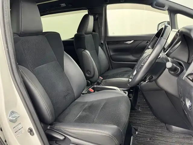 トヨタ ヴェルファイア Z ゴールデンアイズ 福岡県 2020(令2)年 7.1万km ホワイトパールクリスタルシャイン 純正１０．５型ＤＡ　/後席モニター　/両側電動スライドドア　/セーフティセンス　/ＰＫＳＢ　/バックカメラ　/レーダークルコン　/クリアランスソナー　/電動リアゲート　/ドラレコ　/ＥＴＣ　/純正１８インチＡＷ　/３眼ＬＥＤ