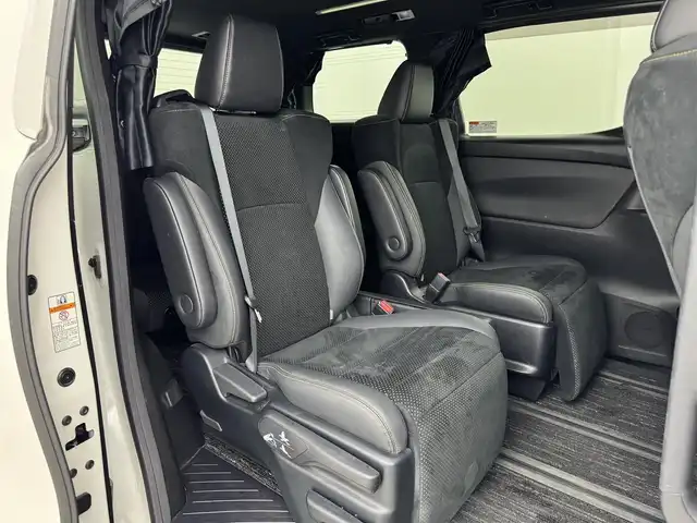 トヨタ ヴェルファイア Z ゴールデンアイズ 福岡県 2020(令2)年 7.1万km ホワイトパールクリスタルシャイン 純正１０．５型ＤＡ　/後席モニター　/両側電動スライドドア　/セーフティセンス　/ＰＫＳＢ　/バックカメラ　/レーダークルコン　/クリアランスソナー　/電動リアゲート　/ドラレコ　/ＥＴＣ　/純正１８インチＡＷ　/３眼ＬＥＤ