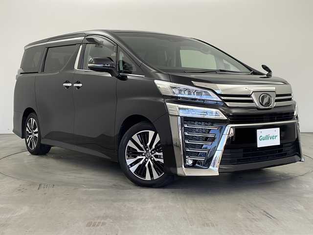 トヨタ ヴェルファイア Z Gエディション 兵庫県 2018(平30)年 2.3万km バーニングブラッククリスタルシャインガラスフレーク ・純正9インチナビ/CD/DVD/SD/BT/TV/・バックカメラ/・トヨタセーフティセンス/・レーントレーシングアシスト/・クリアランスソナー/・プロアクティブドライビングアシスト/・ロードサインアシスト/・先行車発進告知/・オートマチックハイビーム/・レーダークルーズコントロール/・両側パワースライドドア/・パワーバックドア/・ステアリングヒーター/・前席シートヒーター/・前席シートベンチレーション/・メモリー機能付きパワーシート/・２列目エグゼクティブシート/・革シート/・オットマンシート/・nanoe/・３眼LEDオートライト/・LEDフォグランプ/・シーケンシャルウィンカー/・純正ビルトインETC/・スマートキー