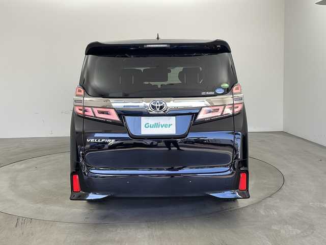 トヨタ ヴェルファイア Z Gエディション 兵庫県 2018(平30)年 2.3万km バーニングブラッククリスタルシャインガラスフレーク ・純正9インチナビ/CD/DVD/SD/BT/TV/・バックカメラ/・トヨタセーフティセンス/・レーントレーシングアシスト/・クリアランスソナー/・プロアクティブドライビングアシスト/・ロードサインアシスト/・先行車発進告知/・オートマチックハイビーム/・レーダークルーズコントロール/・両側パワースライドドア/・パワーバックドア/・ステアリングヒーター/・前席シートヒーター/・前席シートベンチレーション/・メモリー機能付きパワーシート/・２列目エグゼクティブシート/・革シート/・オットマンシート/・nanoe/・３眼LEDオートライト/・LEDフォグランプ/・シーケンシャルウィンカー/・純正ビルトインETC/・スマートキー