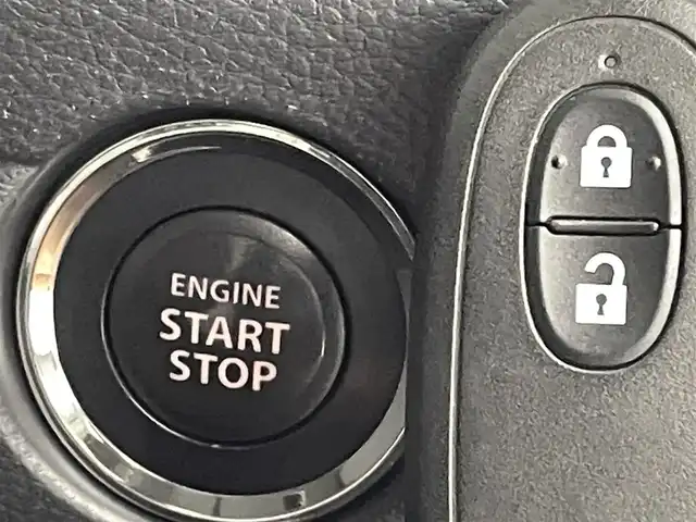 スズキ ハスラー G 熊本県 2016(平28)年 4.2万km フェニックスレッドパール/ブルーイッシュブラックパール 純正ナビKXM-E501W（ＣＤ・ＤＶＤ・フルセグ・ＢＴ）/前席シートヒーター　/レーダーブレーキサポート/衝突軽減ブレーキ　/横滑り防止　/アイドリングストップ　/電動格納ミラー　/純正フロアマット　/プッシュスタート/スマートキー　/スペアキー１本　/取扱説明書