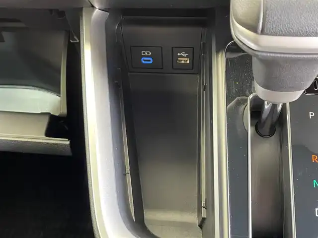 トヨタ ヴォクシー ハイブリッド S－G 岩手県 2025(令7)年 0.7万km メタルストリームM ワンオーナー/４WD/左側パワースライドドア/トヨタセーフティセンス/プリクラッシュセーフティ/レーンディパーチャーアラート/レーントレーシングアシスト/レーダークルーズコントロール/プロアクティブドライビングアシスト/オートマチックハイビーム/ロードサインアシスト/クリアランスソナー/先行車発進告知機能/横滑り防止装置/ロールサンシェード/純正ナビ/フルセグTV/バックモニター/ETC2.0/ドライブレコーダー/LEDヘッドランプ/純正16インチアルミホイール