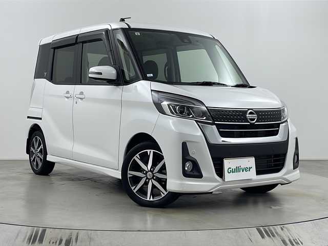 日産 デイズ ルークス ハイウェイスター Gターボ 埼玉県 2019(令1)年 1.9万km ホワイトパール 純正ナビ（MM318D-W）/（Ｂｌｕｅｔｏｏｔｈ・ＣＤ・ＤＶＤ・ＡＭ・ＦＭ）/前方ドライブレコーダー　/全方位カメラ/ＥＴＣ/両側パワースライドドア/クルーズコントロール/アラウンドビューモニター/ロールサンシェード/前後コーナーセンサー/レーンキープアシスト/横滑り防止装置/衝突軽減ブレーキ/LEDヘッドライト/オートハイビーム/純正アルミホイール/純正フロアマット/スマートキー