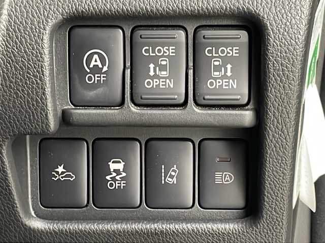 日産 デイズ ルークス ハイウェイスター Gターボ 埼玉県 2019(令1)年 1.9万km ホワイトパール 純正ナビ（MM318D-W）/（Ｂｌｕｅｔｏｏｔｈ・ＣＤ・ＤＶＤ・ＡＭ・ＦＭ）/前方ドライブレコーダー　/全方位カメラ/ＥＴＣ/両側パワースライドドア/クルーズコントロール/アラウンドビューモニター/ロールサンシェード/前後コーナーセンサー/レーンキープアシスト/横滑り防止装置/衝突軽減ブレーキ/LEDヘッドライト/オートハイビーム/純正アルミホイール/純正フロアマット/スマートキー