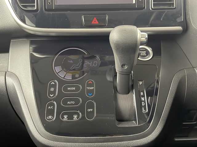 日産 デイズ ルークス ハイウェイスター Gターボ 埼玉県 2019(令1)年 1.9万km ホワイトパール 純正ナビ（MM318D-W）/（Ｂｌｕｅｔｏｏｔｈ・ＣＤ・ＤＶＤ・ＡＭ・ＦＭ）/前方ドライブレコーダー　/全方位カメラ/ＥＴＣ/両側パワースライドドア/クルーズコントロール/アラウンドビューモニター/ロールサンシェード/前後コーナーセンサー/レーンキープアシスト/横滑り防止装置/衝突軽減ブレーキ/LEDヘッドライト/オートハイビーム/純正アルミホイール/純正フロアマット/スマートキー