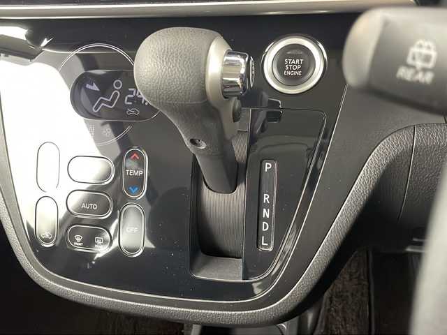 日産 デイズ ルークス ハイウェイスター Gターボ 埼玉県 2019(令1)年 1.9万km ホワイトパール 純正ナビ（MM318D-W）/（Ｂｌｕｅｔｏｏｔｈ・ＣＤ・ＤＶＤ・ＡＭ・ＦＭ）/前方ドライブレコーダー　/全方位カメラ/ＥＴＣ/両側パワースライドドア/クルーズコントロール/アラウンドビューモニター/ロールサンシェード/前後コーナーセンサー/レーンキープアシスト/横滑り防止装置/衝突軽減ブレーキ/LEDヘッドライト/オートハイビーム/純正アルミホイール/純正フロアマット/スマートキー