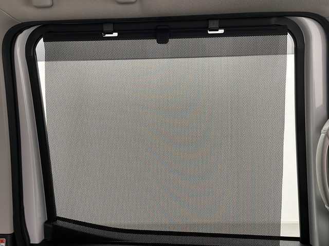 日産 デイズ ルークス ハイウェイスター Gターボ 埼玉県 2019(令1)年 1.9万km ホワイトパール 純正ナビ（MM318D-W）/（Ｂｌｕｅｔｏｏｔｈ・ＣＤ・ＤＶＤ・ＡＭ・ＦＭ）/前方ドライブレコーダー　/全方位カメラ/ＥＴＣ/両側パワースライドドア/クルーズコントロール/アラウンドビューモニター/ロールサンシェード/前後コーナーセンサー/レーンキープアシスト/横滑り防止装置/衝突軽減ブレーキ/LEDヘッドライト/オートハイビーム/純正アルミホイール/純正フロアマット/スマートキー