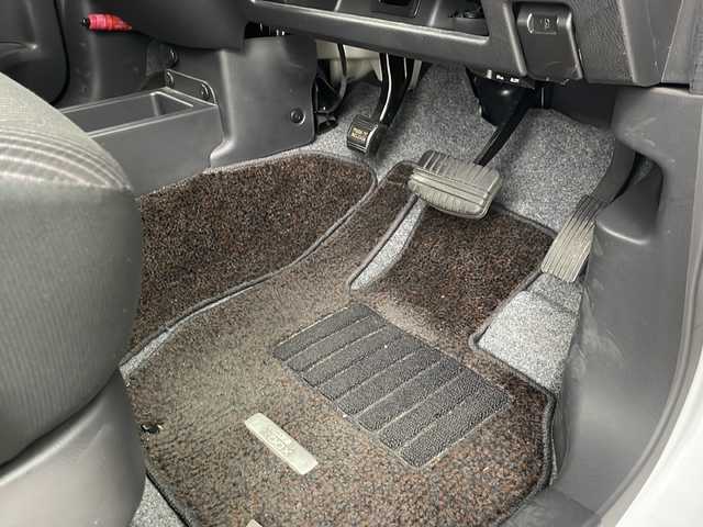 日産 デイズ ルークス ハイウェイスター Gターボ 埼玉県 2019(令1)年 1.9万km ホワイトパール 純正ナビ（MM318D-W）/（Ｂｌｕｅｔｏｏｔｈ・ＣＤ・ＤＶＤ・ＡＭ・ＦＭ）/前方ドライブレコーダー　/全方位カメラ/ＥＴＣ/両側パワースライドドア/クルーズコントロール/アラウンドビューモニター/ロールサンシェード/前後コーナーセンサー/レーンキープアシスト/横滑り防止装置/衝突軽減ブレーキ/LEDヘッドライト/オートハイビーム/純正アルミホイール/純正フロアマット/スマートキー