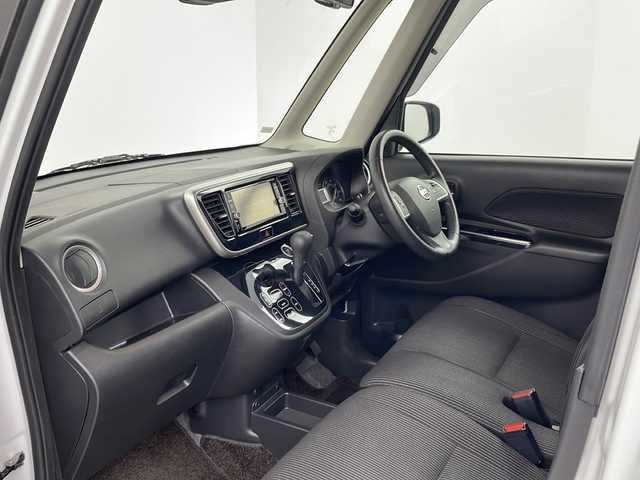 日産 デイズ ルークス ハイウェイスター Gターボ 埼玉県 2019(令1)年 1.9万km ホワイトパール 純正ナビ（MM318D-W）/（Ｂｌｕｅｔｏｏｔｈ・ＣＤ・ＤＶＤ・ＡＭ・ＦＭ）/前方ドライブレコーダー　/全方位カメラ/ＥＴＣ/両側パワースライドドア/クルーズコントロール/アラウンドビューモニター/ロールサンシェード/前後コーナーセンサー/レーンキープアシスト/横滑り防止装置/衝突軽減ブレーキ/LEDヘッドライト/オートハイビーム/純正アルミホイール/純正フロアマット/スマートキー