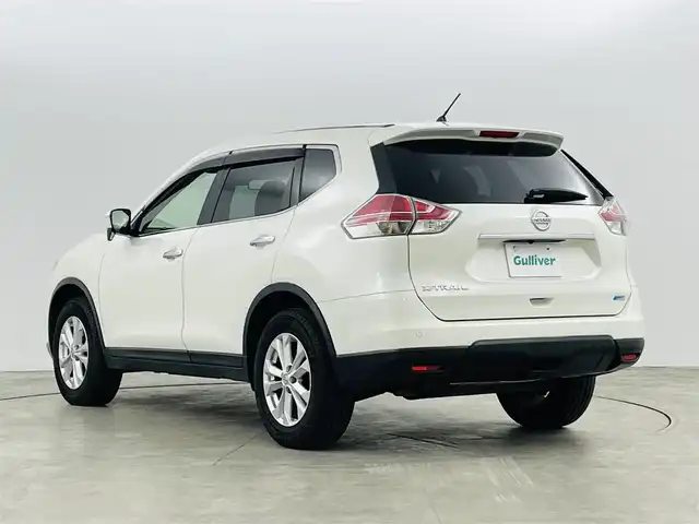 日産 エクストレイル 20X エマージェンシーブレーキ 福島県 2014(平26)年 7.5万km ブリリアントホワイトパール エマージェンシーブレーキ/・衝突被害軽減ブレーキシステム/・踏み間違い衝突防止アシスト/・車線逸脱警報/・インテリジェントパーキングアシスト/・進入禁止標識検知/・ふらつき警報/純正SDナビ/・型式：MP313D-W/・フルセグTV/Bluetooth/USB/AM・FM/CD/DVD/・バックカメラ/・ ETC/前席シートヒーター/プッシュスタート/・スマートキー/ハロゲンライト/・オートライト  /純正フロアマット/サイドバイザー