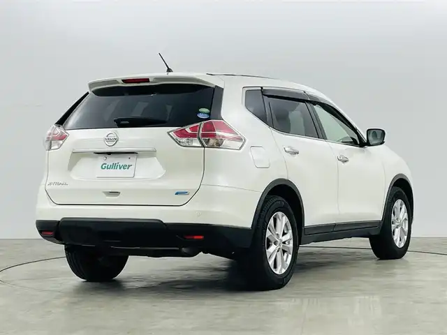 日産 エクストレイル 20X エマージェンシーブレーキ 福島県 2014(平26)年 7.5万km ブリリアントホワイトパール エマージェンシーブレーキ/・衝突被害軽減ブレーキシステム/・踏み間違い衝突防止アシスト/・車線逸脱警報/・インテリジェントパーキングアシスト/・進入禁止標識検知/・ふらつき警報/純正SDナビ/・型式：MP313D-W/・フルセグTV/Bluetooth/USB/AM・FM/CD/DVD/・バックカメラ/・ ETC/前席シートヒーター/プッシュスタート/・スマートキー/ハロゲンライト/・オートライト  /純正フロアマット/サイドバイザー