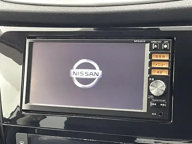 日産 エクストレイル 20X エマージェンシーブレーキ 福島県 2014(平26)年 7.5万km ブリリアントホワイトパール エマージェンシーブレーキ/・衝突被害軽減ブレーキシステム/・踏み間違い衝突防止アシスト/・車線逸脱警報/・インテリジェントパーキングアシスト/・進入禁止標識検知/・ふらつき警報/純正SDナビ/・型式：MP313D-W/・フルセグTV/Bluetooth/USB/AM・FM/CD/DVD/・バックカメラ/・ ETC/前席シートヒーター/プッシュスタート/・スマートキー/ハロゲンライト/・オートライト  /純正フロアマット/サイドバイザー