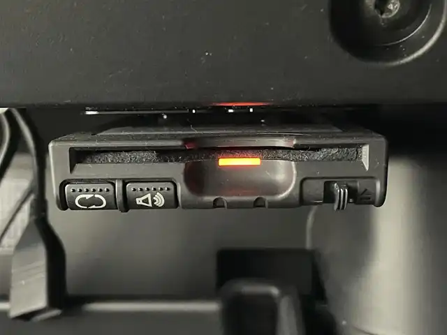 日産 エクストレイル 20X エマージェンシーブレーキ 福島県 2014(平26)年 7.5万km ブリリアントホワイトパール エマージェンシーブレーキ/・衝突被害軽減ブレーキシステム/・踏み間違い衝突防止アシスト/・車線逸脱警報/・インテリジェントパーキングアシスト/・進入禁止標識検知/・ふらつき警報/純正SDナビ/・型式：MP313D-W/・フルセグTV/Bluetooth/USB/AM・FM/CD/DVD/・バックカメラ/・ ETC/前席シートヒーター/プッシュスタート/・スマートキー/ハロゲンライト/・オートライト  /純正フロアマット/サイドバイザー