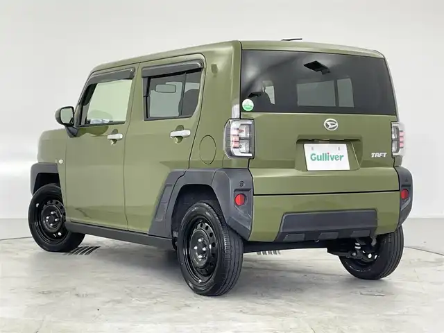 ダイハツ タフト X 愛知県 2021(令3)年 1.8万km フォレストカーキメタリック /禁煙車//純正ナビ【NMZK-W71D】//バックカメラ//フルセグTV・Bluetooth・CD・DVD//スカイフィールトップ(シェード付き)//スマートアシスト//衝突回避支援ブレーキ//衝突警報//ブレーキ制御付誤発進抑制(前方・後方)//車線逸脱抑制//車線逸脱警報//路側逸脱警報//ふらつき警報//先行車発進お知らせ//オートハイビーム//サイドビューランプ//コーナーセンサー//横滑り防止//トラクションコントロール//ヒルスタートアシスト//フルファブリックシート//フロントセパレートシート//プッシュスタート//キーフリーシステム//電子パーキングブレーキ//ブレーキホールド//フロアマット//ISOFIX//イモビライザー//セキュリティアラーム//寒冷地仕様//スペアキー1本//新車保証書・取扱説明書