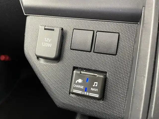 ダイハツ タフト X 愛知県 2021(令3)年 1.8万km フォレストカーキメタリック /禁煙車//純正ナビ【NMZK-W71D】//バックカメラ//フルセグTV・Bluetooth・CD・DVD//スカイフィールトップ(シェード付き)//スマートアシスト//衝突回避支援ブレーキ//衝突警報//ブレーキ制御付誤発進抑制(前方・後方)//車線逸脱抑制//車線逸脱警報//路側逸脱警報//ふらつき警報//先行車発進お知らせ//オートハイビーム//サイドビューランプ//コーナーセンサー//横滑り防止//トラクションコントロール//ヒルスタートアシスト//フルファブリックシート//フロントセパレートシート//プッシュスタート//キーフリーシステム//電子パーキングブレーキ//ブレーキホールド//フロアマット//ISOFIX//イモビライザー//セキュリティアラーム//寒冷地仕様//スペアキー1本//新車保証書・取扱説明書