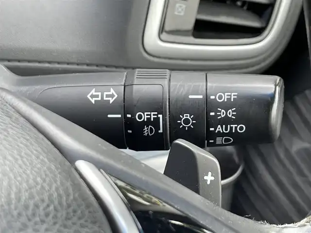ホンダ オデッセイ アブソルート 埼玉県 2014(平26)年 9.9万km ホワイトオーキッドパール 純正エアロ/ハーフレザーシート/エマージェンシーストップシグナル/シティブレーキアクティブシステム/誤発進抑制機能/クルーズコントロール/社外メモリーナビ/【AVIC-RZ712】/DTV/DVD/BT/USB/SD/AUX/HDMI/iPod/社外フリップダウンモニター/【TVM-FW1000】/両側パワースライドドア/バックカメラ/社外17インチAW/社外車高調/アイドリングストップ/パドルシフト/LEDアウターウェルカムライト/社外ドライブレコーダー前後/【VREC-DH301D】/ドアバイザー/LEDヘッドライト/フォグライト/ビルトインETC/プッシュスタート/スマートキー