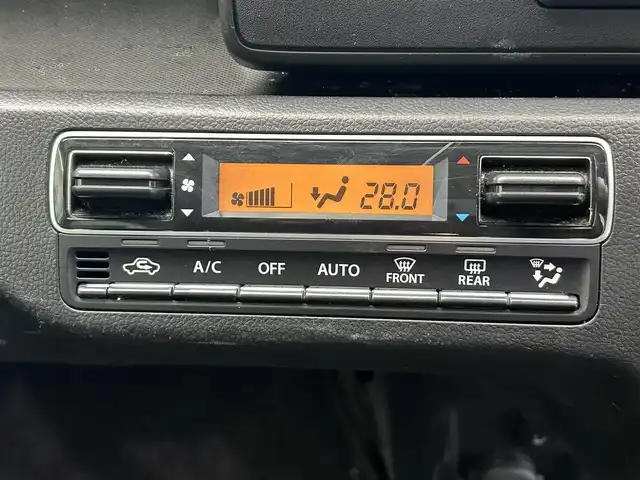 スズキ ワゴンＲ HYBRID FX 鹿児島県 2022(令4)年 1.2万km ピュアホワイトP 禁煙車/スズキセーフティサポート/　・衝突被害軽減ブレーキ/　・誤発進抑制機能/　・車線逸脱抑制機能/　・標識認識機能/　・先行車・信号検知機能/運転席シートヒーター/オーディオ/フロアマット/プッシュスタート/アイドリングストップ/スマートキー