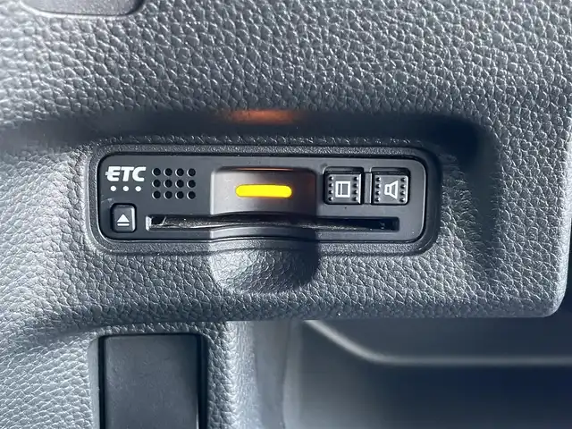 ホンダ Ｎ ＢＯＸ G L ホンダセンシング 岡山県 2019(令1)年 5.5万km ルナシルバーM 社外メモリナビ　AVIC-RZ402/Bluetooth、CD、DVD、AM、FM、AUX/バックカメラ/ETC/前席シートヒーター/片側パワースライドドア/USB充電ポート/オートライト/レーダークルーズコントロール/ホンダセンシング/ロールサンシェード/スマートキー/プッシュスタート