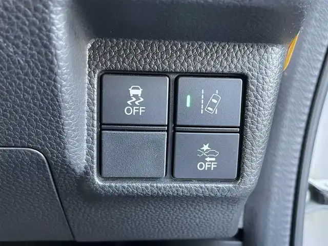 ホンダ Ｎ ＢＯＸ G L ホンダセンシング 岡山県 2019(令1)年 5.5万km ルナシルバーM 社外メモリナビ　AVIC-RZ402/Bluetooth、CD、DVD、AM、FM、AUX/バックカメラ/ETC/前席シートヒーター/片側パワースライドドア/USB充電ポート/オートライト/レーダークルーズコントロール/ホンダセンシング/ロールサンシェード/スマートキー/プッシュスタート