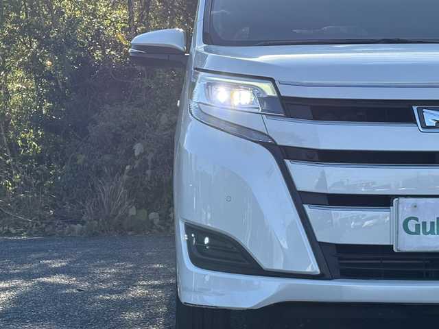 トヨタ ノア X 大分県 2020(令2)年 4.5万km ホワイトパールクリスタルシャイン 両側パワースライドドア /純正メモリーナビ/地デジ/Bluetooth/バックカメラ/クルーズコントロール/純正LEDヘッドライト/オートハイビームシステム/ビルトインETC/レーンキープアシスト/トヨタセーフティセンス/ドライブレコーダー/スマートキー/エンジンプッシュスタート