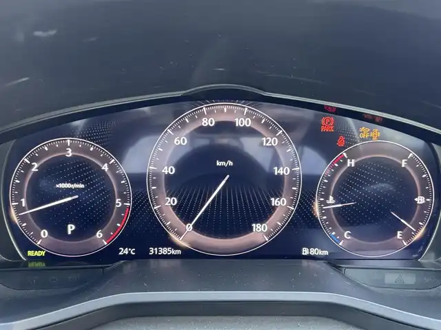 マツダ ＣＸ－６０ XD HV エクスクルーシブスポーツ 熊本県 2022(令4)年 3.2万km マシーングレープレミアムM ワンオーナー/BOSEプレミアムサウンド/ナビ機能付き純正ディスプレイオーディオ/【フルセグTV/Bluetooth/USB]/全周囲モニター/バックカメラ/ヘットアップディスプレイ/衝突軽減システム/レーダークルーズコントロール/レーンキープアシスト/ダウンヒルアシストコントロール/コーナーセンサー/レザーシート/前席パワーシート/前席シートヒーター/前席エアシート/電動リアゲート/純正20インチアルミホイール/オートLEDライト/オートマチックハイビーム/ビルトインETC/ドライブレコーダー/AC100V充電/横滑り防止装置/盗難防止装置/3列シート/純正フロアマット/ダブル＋サイドエアバック/プッシュスタート/スマートキー/スペアキー/取扱説明書/保証書