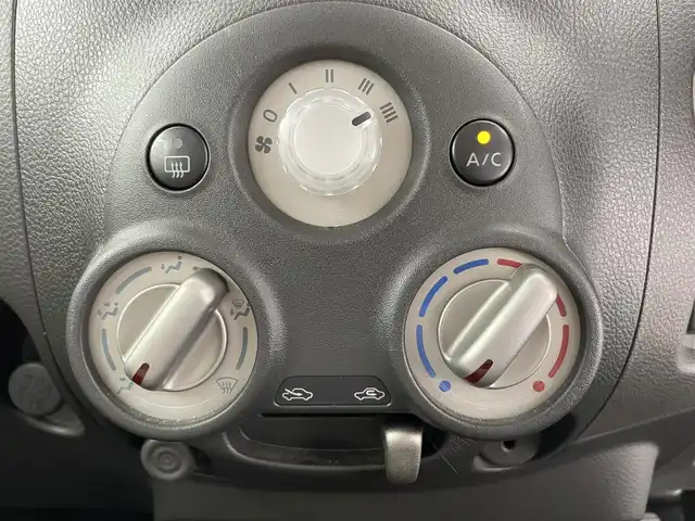 日産 キューブ 15X Mセレクション 富山県 2011(平23)年 2.5万km サファイアブラック 純正HDDナビ/フルセグ/バックカメラ/ETC/スマートキー/プッシュスタート/純正フロアマット
