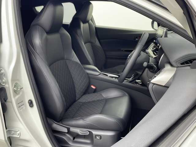 トヨタ Ｃ－ＨＲ G モード ネロ セーフティプラス 三重県 2020(令2)年 2.9万km ブラック/ホワイトパールクリスタルシャイン 2トーン 禁煙車/純正ナビ（Bluetooth・USB・AppleCarPlay・AndroidAuto）/アラウンドビューモニター/ブラインドスポットモニター/前席シートヒーター/電子パーキング/トヨタセーフティセンス/・プリクラッシュセーフティ/・オートマチックハイビーム/・レーントレーシングアシスト/・レーダークルーズコントロール/・ロードサインアシスト/ビルトインETC/前後ドライブレコーダー（TZ-D205W）